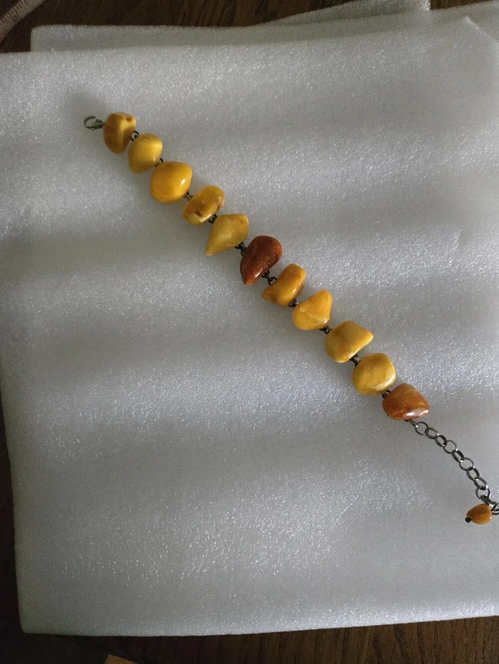 Genuine Natural AMBER BRACELET FROM POLAND LIKE NEW FITS 6.5 TO 8.5
